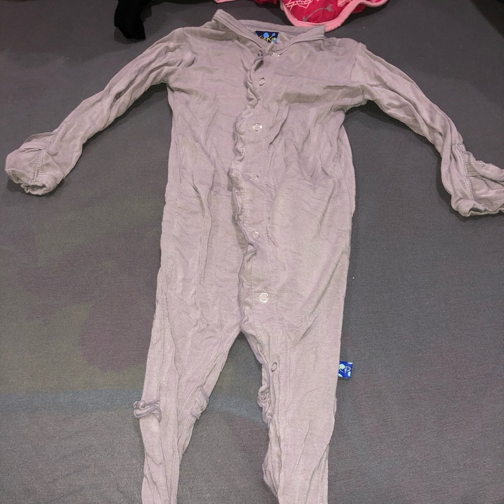 Kickee pants grey footie 6/12 months